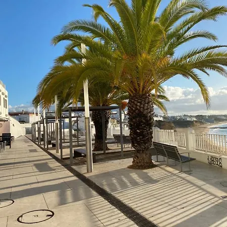 3 Min Walking To Peneco , + Pool + Wifi * Albufeira