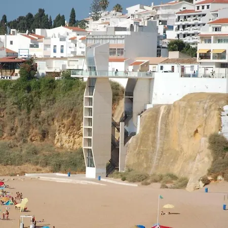 Apartment 3 Min Walking To Peneco , + Pool + Wifi
