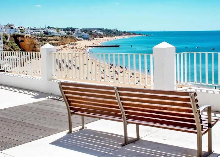 Apartment 3 Min Walking To Peneco *