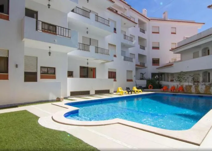 Apartment 3 Min Walking To Peneco *