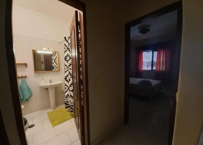 3 Min Walking To Peneco Apartment